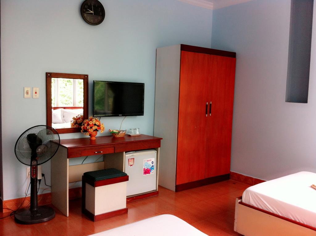 Ciao Cat Ba Hotel Chan Chau Bagian luar foto