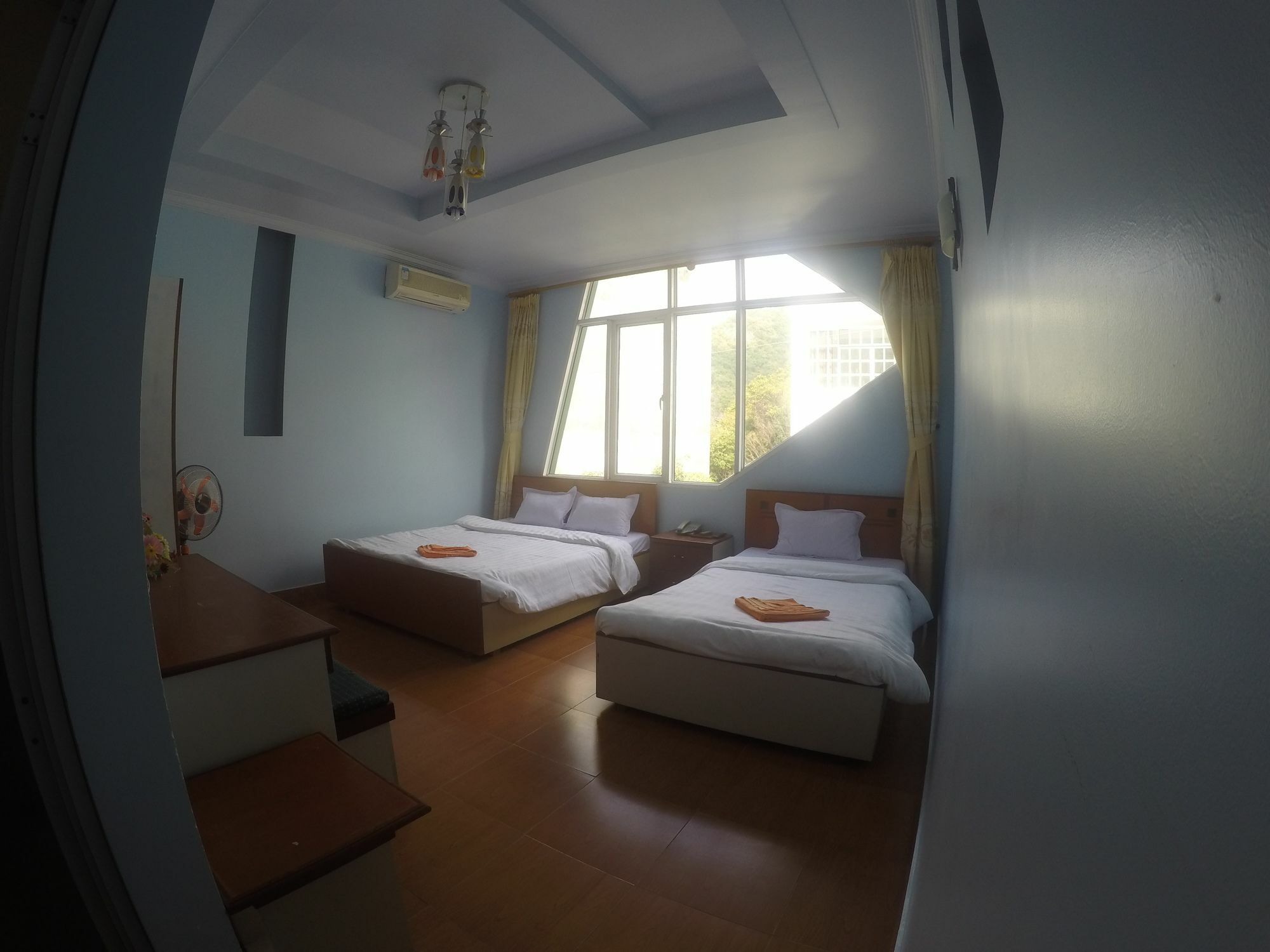 Ciao Cat Ba Hotel Chan Chau Bagian luar foto